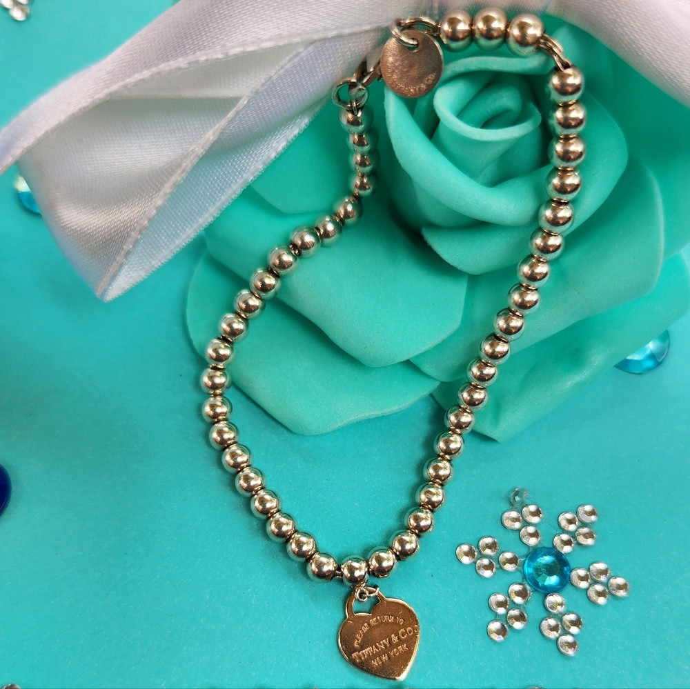 Tiffany & Co. Silver Beaded Bracelet with Rubedo RTT Heart Charm